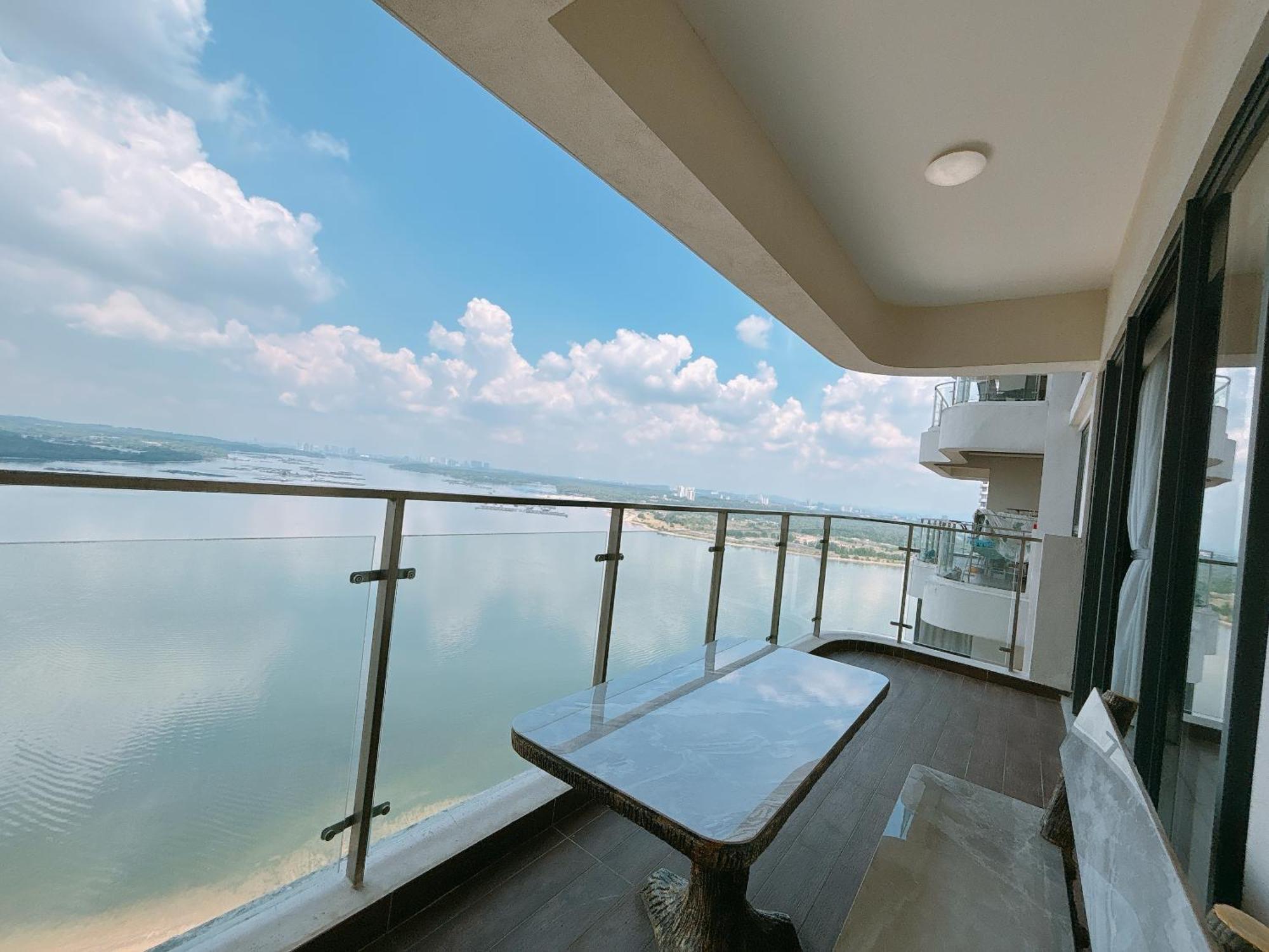 新山Country Garden Danga Bay By Lions Bay公寓 客房 照片